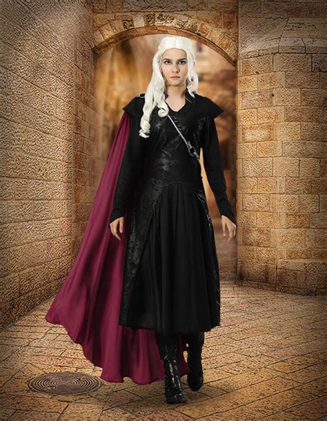 11 Last Minute 'Game Of Thrones' Costumes That Are Easy As .